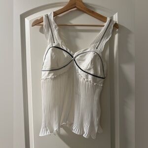 White Pleated Sleeveless Top with zip details (L)